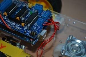Arduino za začetnike: Od ideje do delujočega vezja – Rudi Majerle
